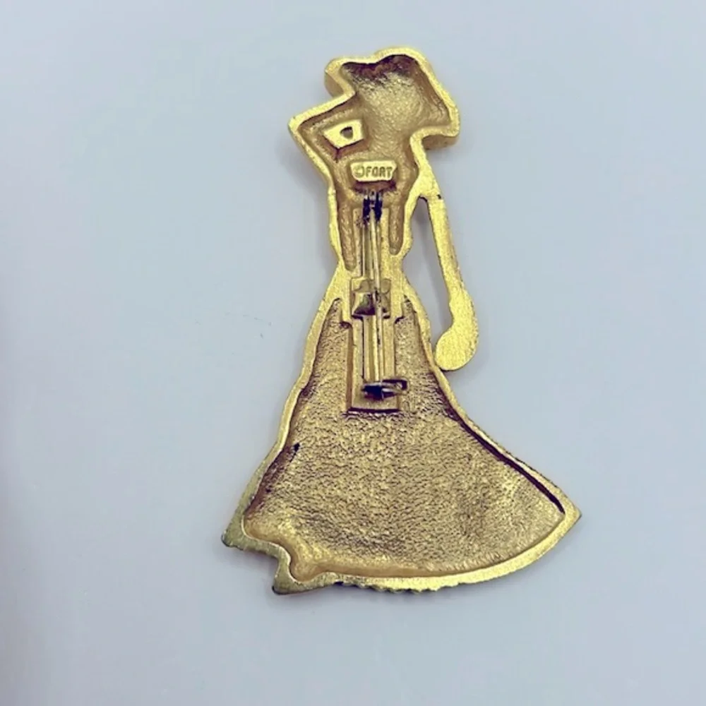Vintage Signed FORT Lady Golfer Brooch | 3” Gold Tone Figural Pin